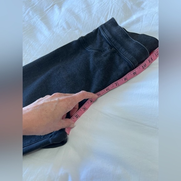 Spanx | Distressed Black Ankle Skinny Jeans Size Large - Picture 8 of 10